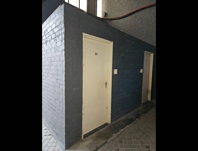 INDUSTRIAL PROPERTY TO RENT IN EPPING